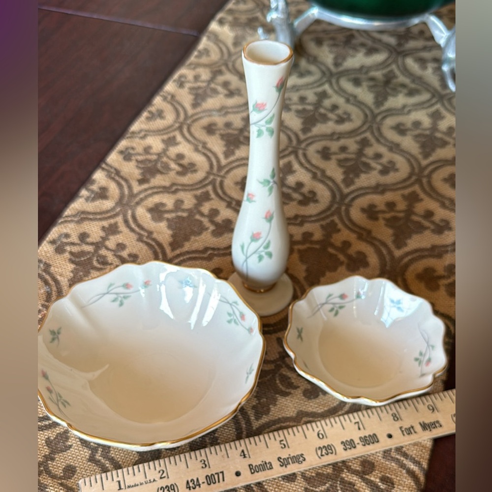 Lenox “Rose Manor” bundle